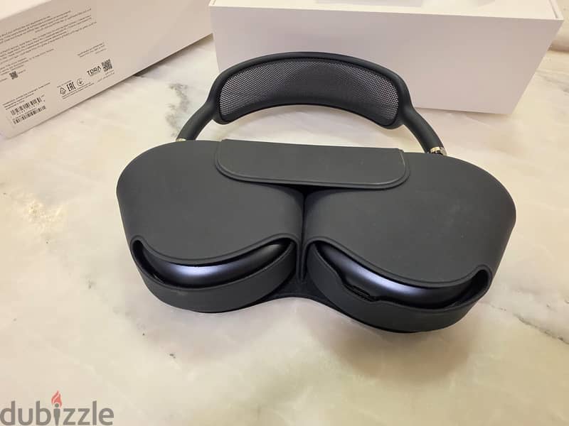 Apple AirPods Max 2 (2026 Model) – Over-Ear Headphones 6