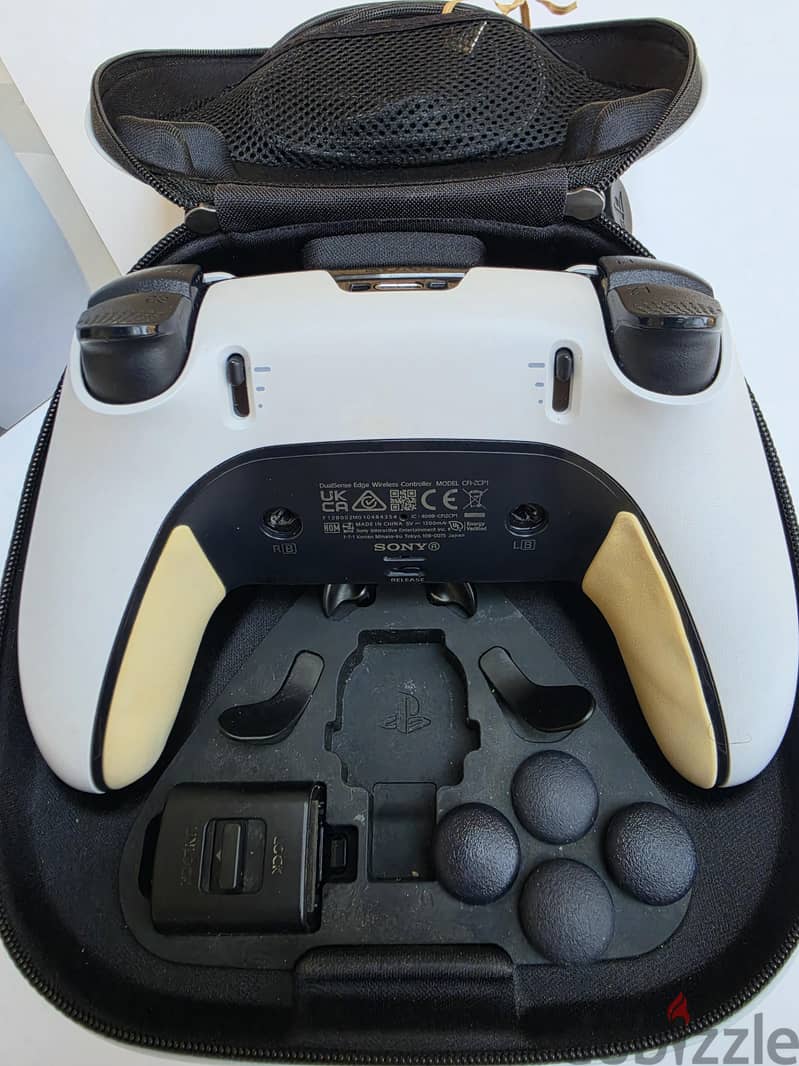 playstation 5 DualSense Edge controller 2