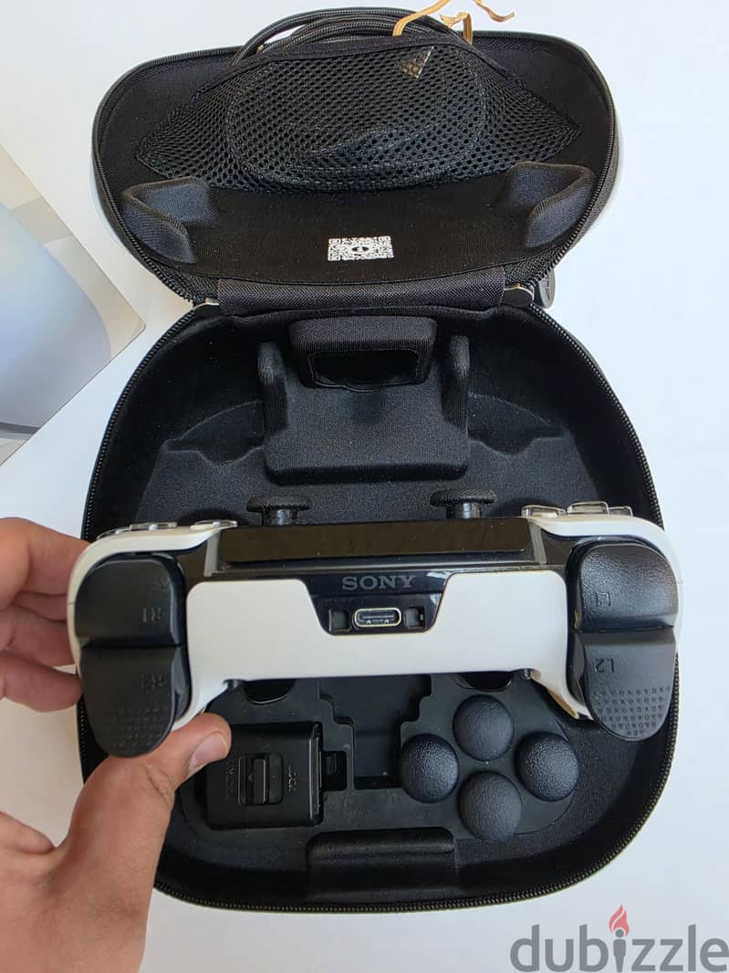 playstation 5 DualSense Edge controller 3