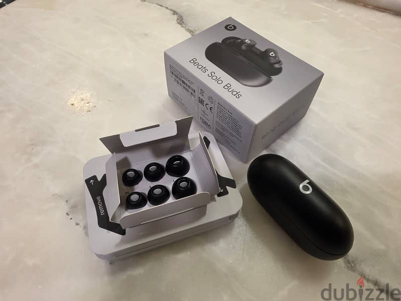 Beats Solo Buds - True Wireless Earbuds 2