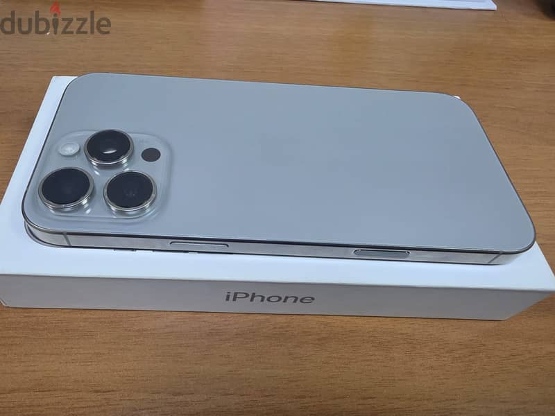 Apple iPhone 16 Pro Max (512GB) Natural Titanium 5