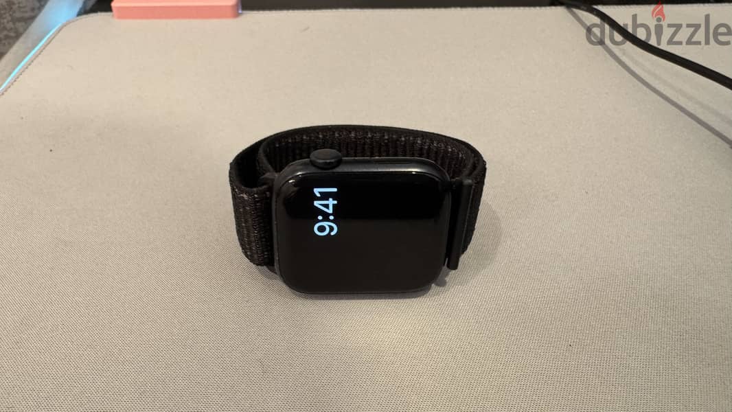 *URGENT* Apple Watch Series 8 45mm | 94% BH | Charger | 2 Bands 3