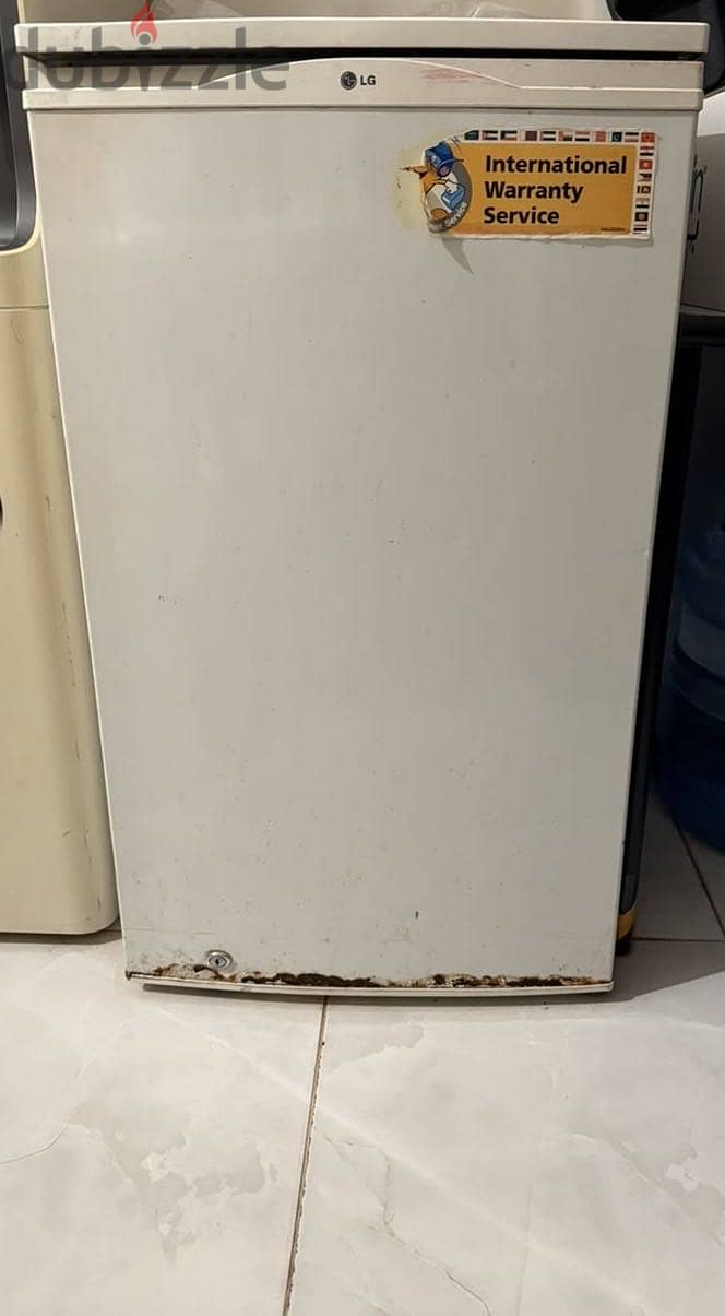 LG FRIDGE 1