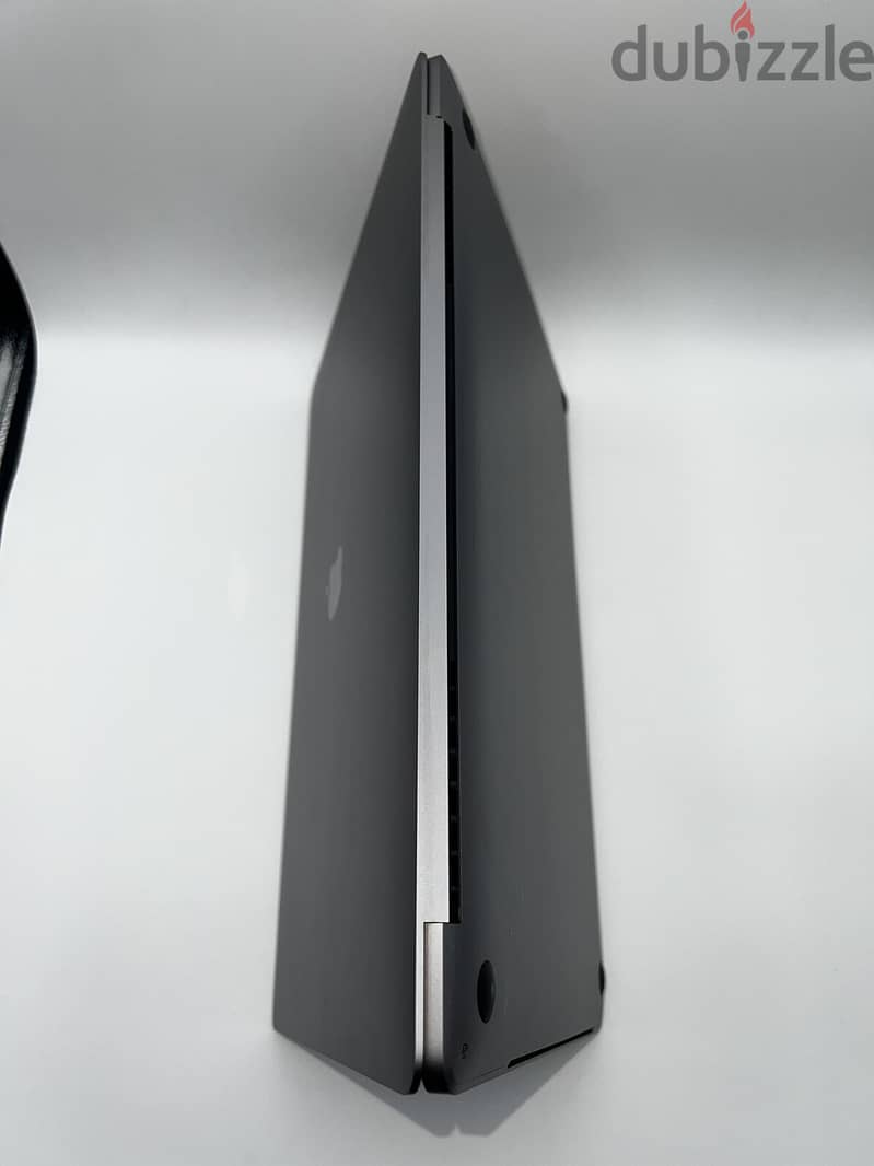 MacBook Pro 16-inch (2019) | 32GB RAM | 1TB SSD 1