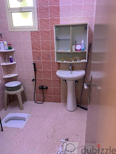 حي الياسمين تخلص من الاثاث القديم  بالرياض طش  الي المحرقه0554768189