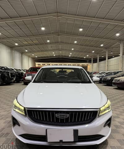 جيلي إمجراند 2023 بيضاء | Geely Emgrand 2023 White