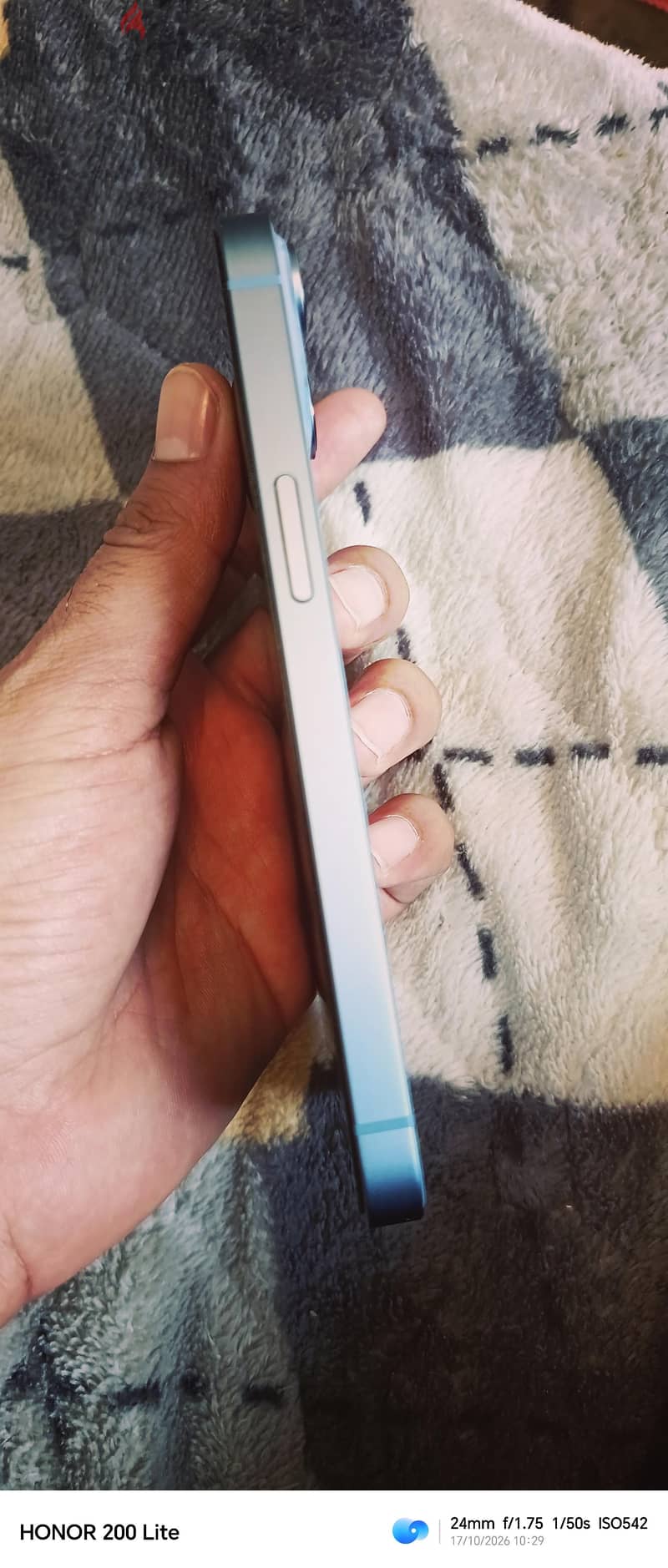 Apple - iPhone 14 6