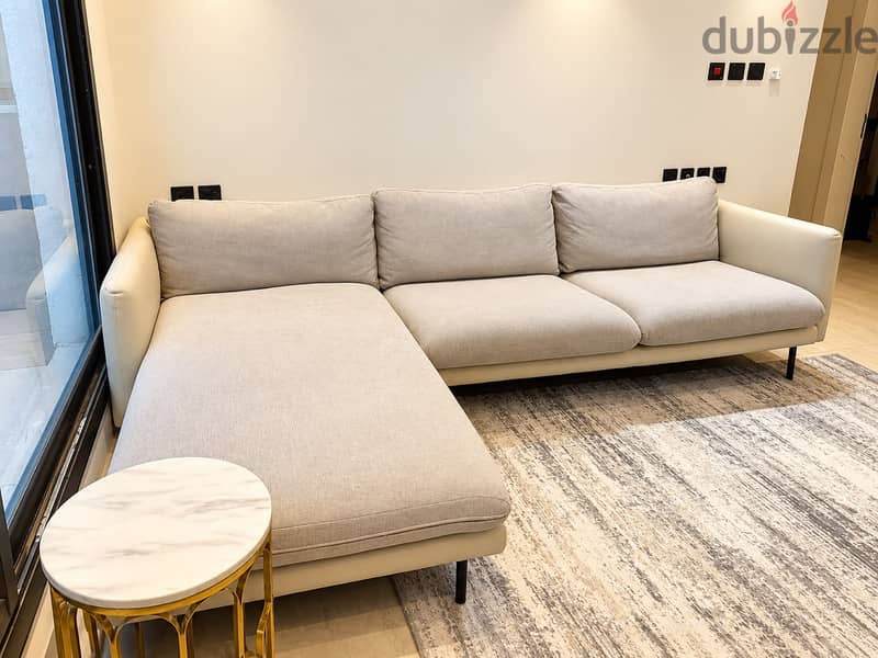 Premium Branded L Shaped Sofa with FREE Rug! 1