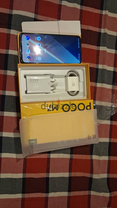 Poco m7 4g new 256gp 8 gp 7000mah