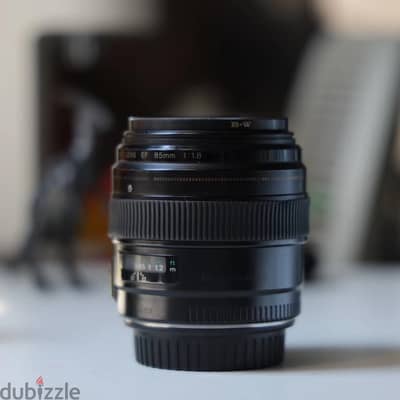85mm F1.8 USM Fixed Focus Full Frame Prime Lens with 86mm Filter