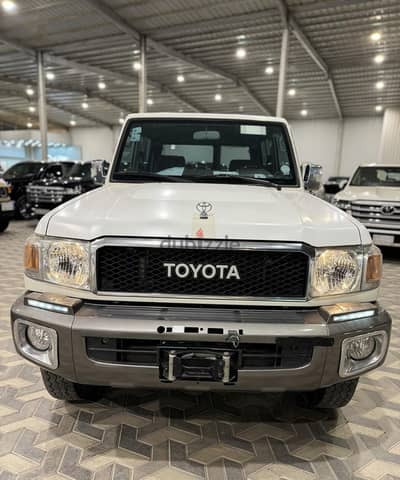 تويوتا ربع 2018 نظيف | Toyota Land Cruiser Quarter 2018 Clean