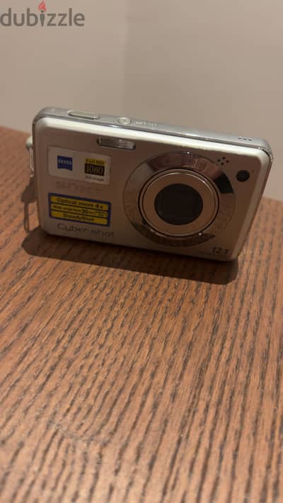 Digital Sony camera cyber - shot DSC - w 210ديجتال سوني كاميرا