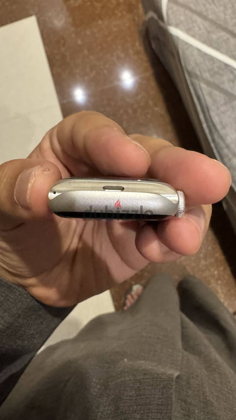 Apple Watch S8 41mm | 100 BH | With Charger , Bands , Protector 11