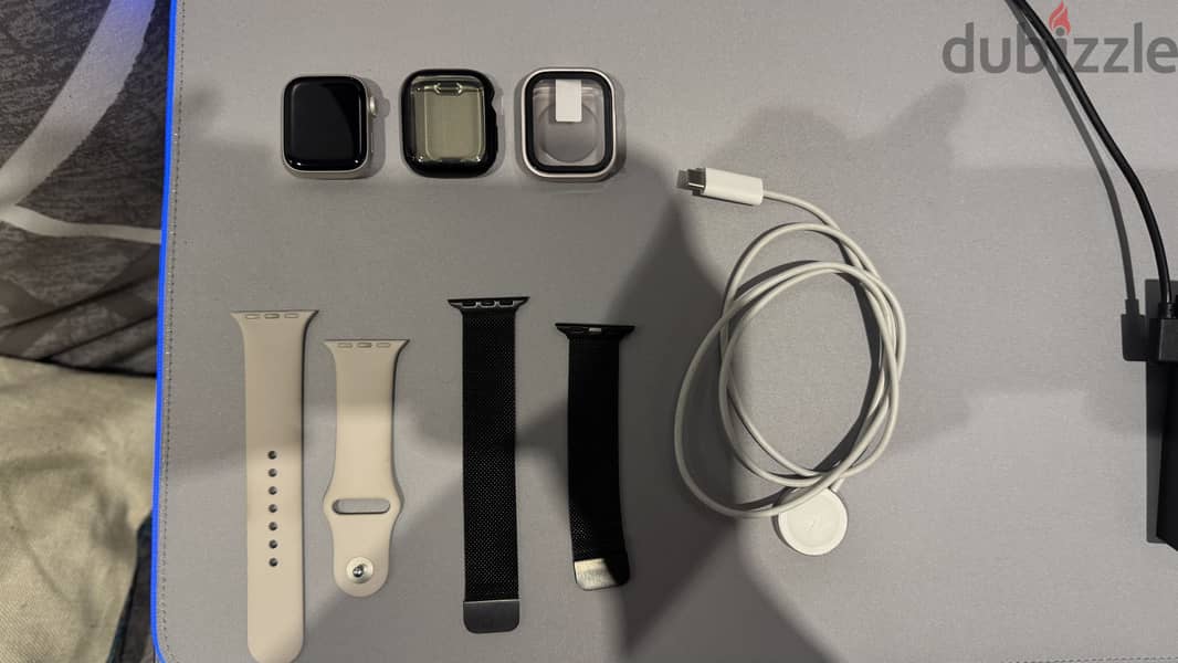 Apple Watch S8 41mm | 100 BH | With Charger , Bands , Protector 17