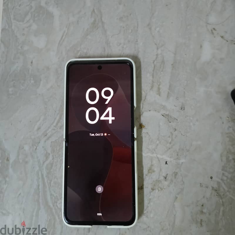 Motorola RAZR 60 mobile 256 GB 3