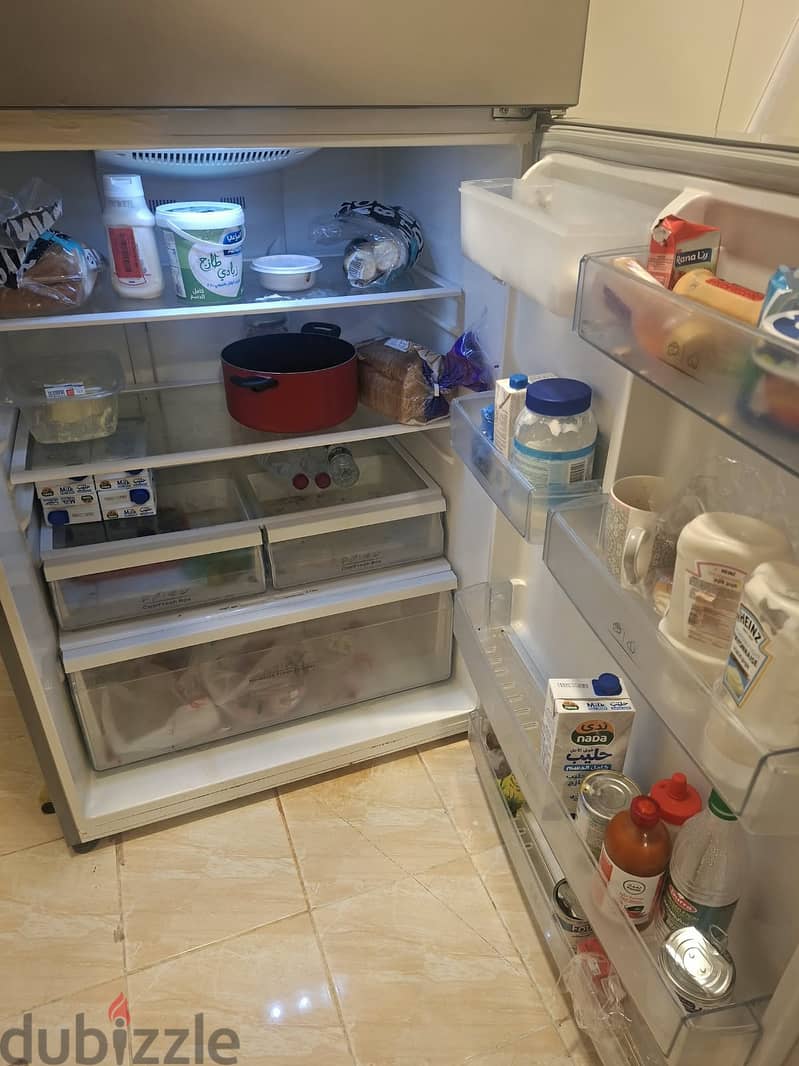 Hisense Full Size Fridge (Used) 1