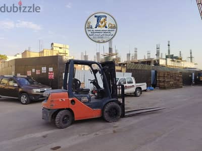 سيزر لفت 12 متر للايجار بجدة – [ توصيل فوري لطريق المدينة والرويس ]
