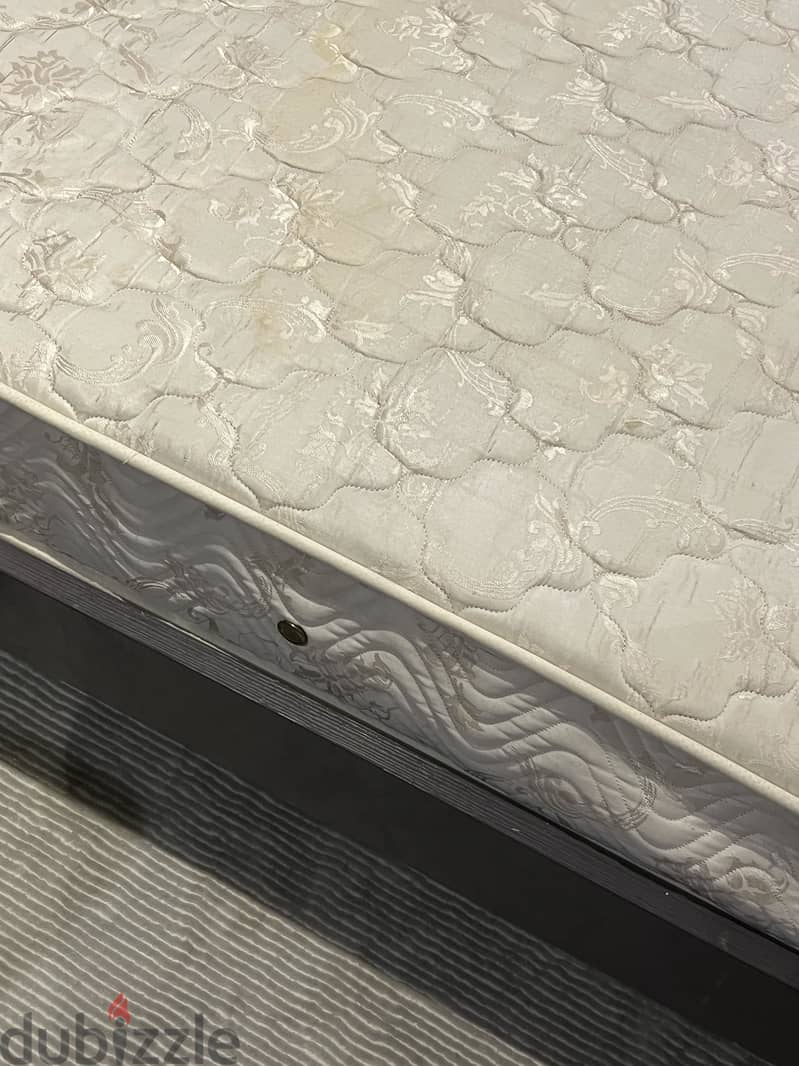 Twin bed set 4