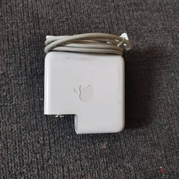 Original apple Mac charger 5