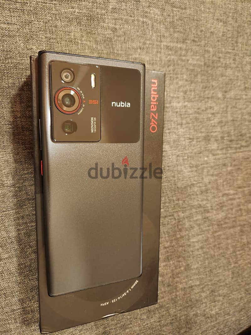 ZTE Nubia Z40 Pro 1