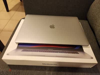 Apple MacBook Pro 16-inch With Touch Bar